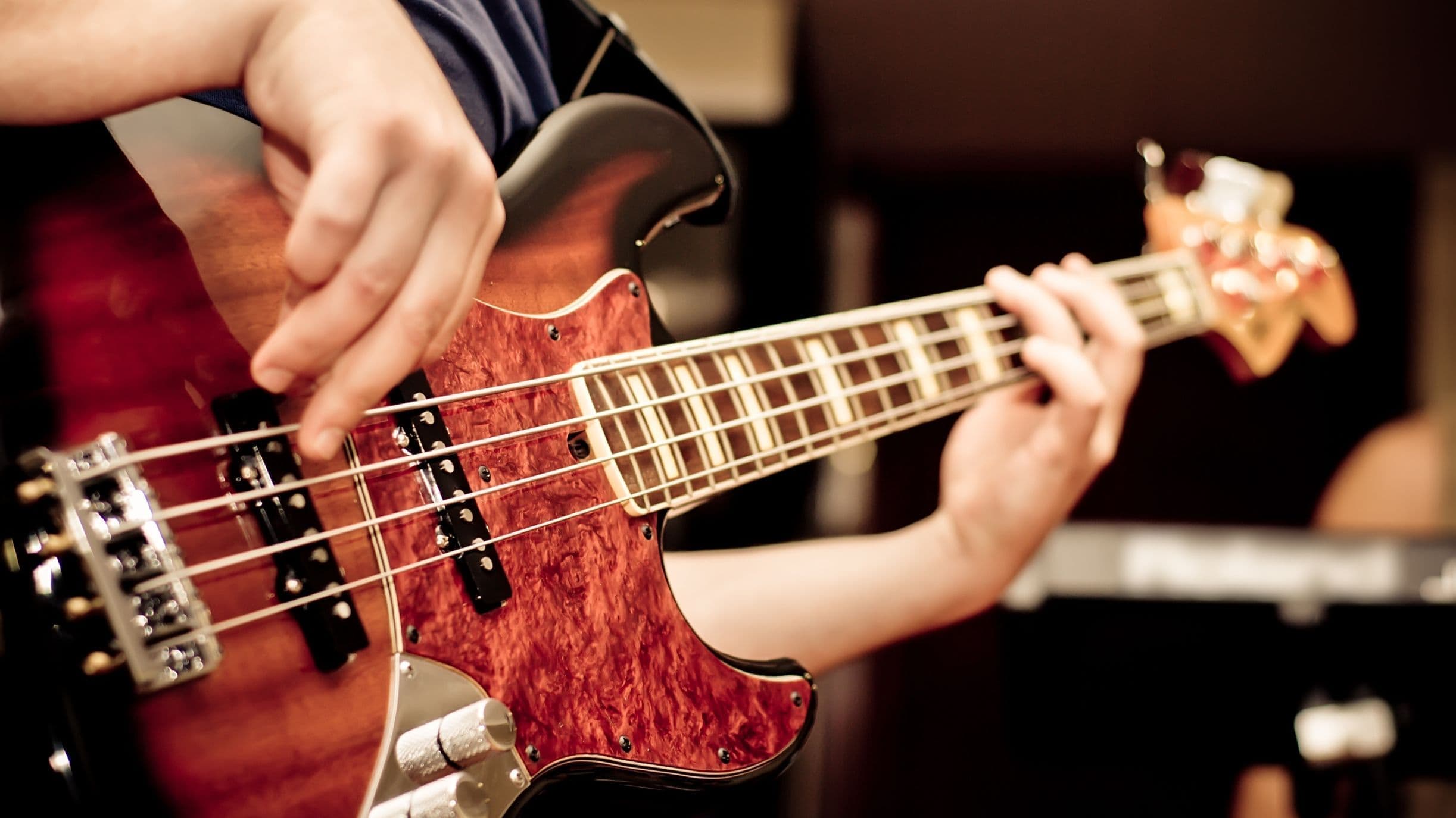 ベースレッスンバナー